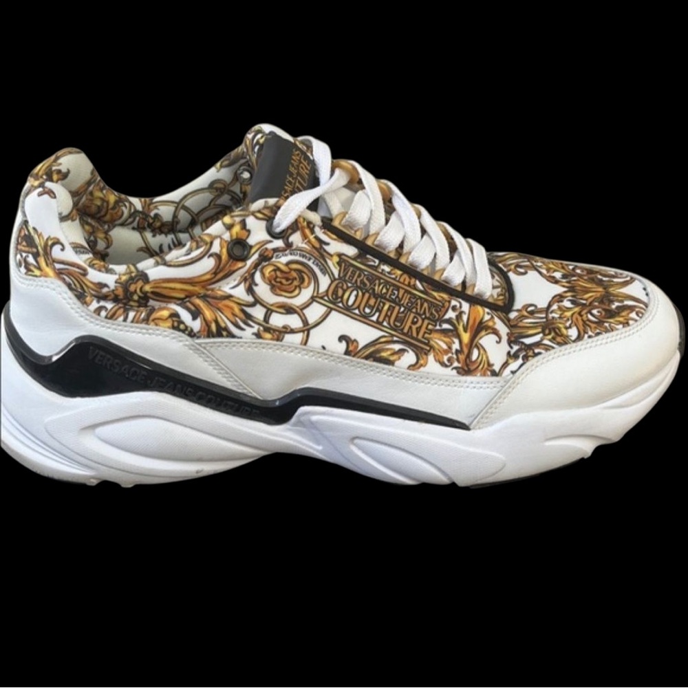 Versace Jeans Couture Baroque white and gold men’s sneakers.